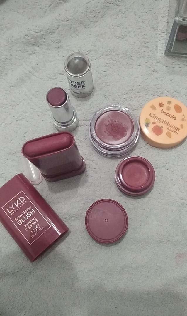 Beaulis Bordo Makyaj Ürünleri Seti - Görsel 2