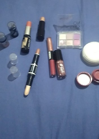 Makyaj Seti - Renkli ve Işıltılı - Görsel 3