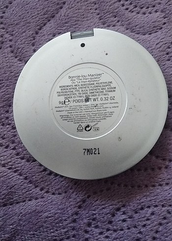 Bonnie-Lou Manizer Aydınlatıcı ve Gölgelendirici - Görsel 2