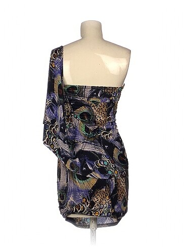 s Beden PreLoved Kısa Elbise %70 İndirimli.