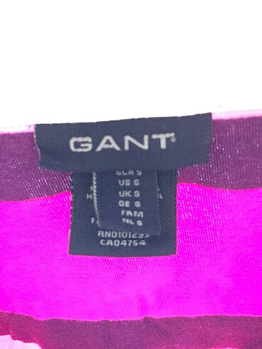 s Beden çeşitli Renk Gant Bluz %70 İndirimli.