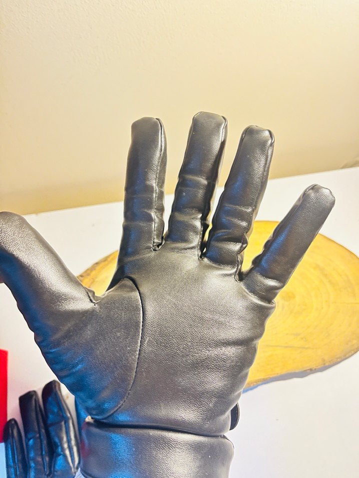 Siyah Deri Eldiven - Görsel 3