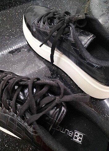 39 Beden siyah Renk Tertemiz ayakkabı 