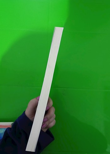 Agatha Christie - İşklemde Beş Ceset - Görsel 2