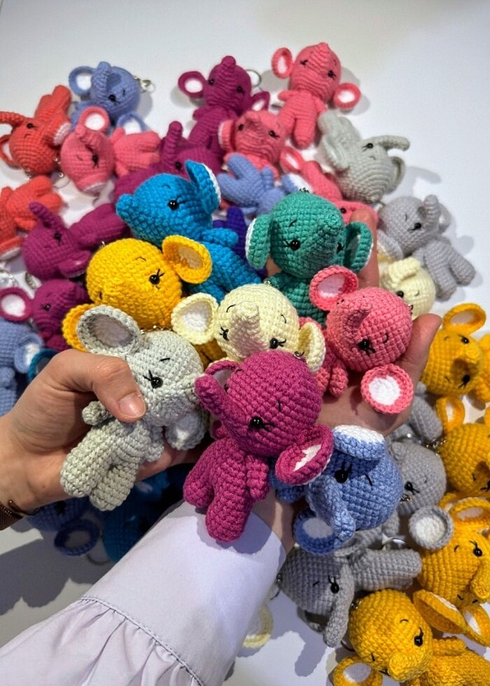 Amigurumi fil anahtarlık - Görsel 4