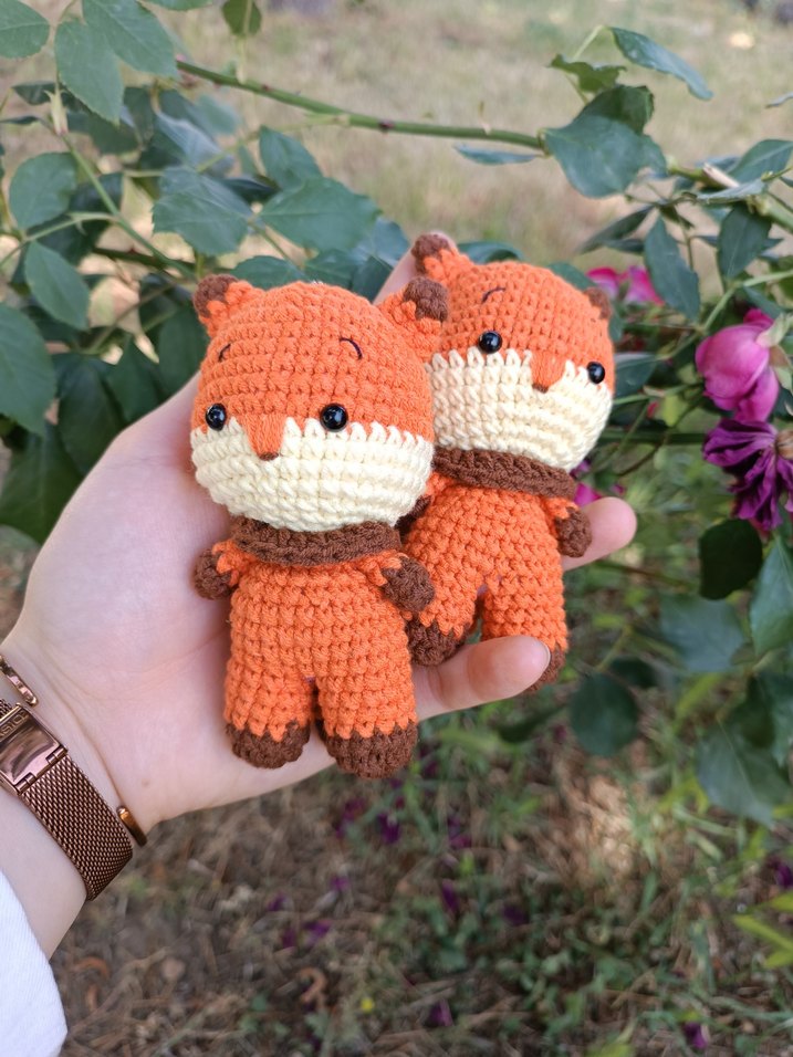 Amigurumi Tilki Anahtarlık - Görsel 3