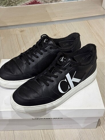 CALVİN KLEİN SNEAKERS