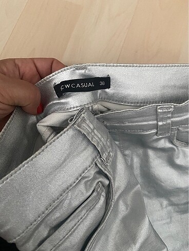 3 adet pantolon - Görsel 3