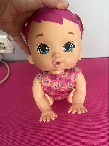 Fisher Price Emekleyen bebek
