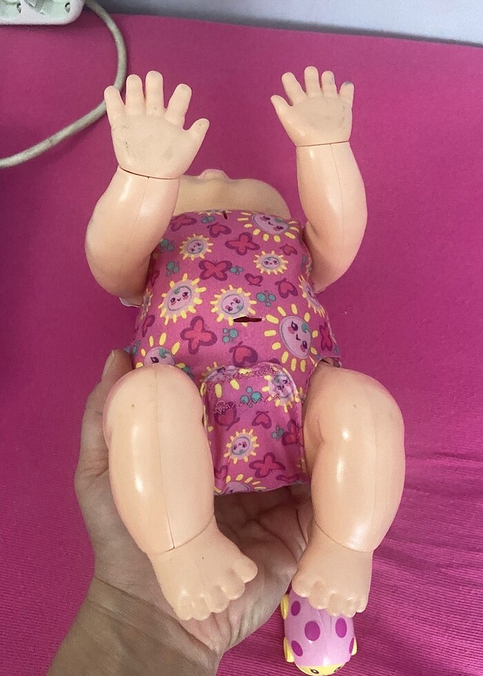 Emekleyen bebek - Görsel 5