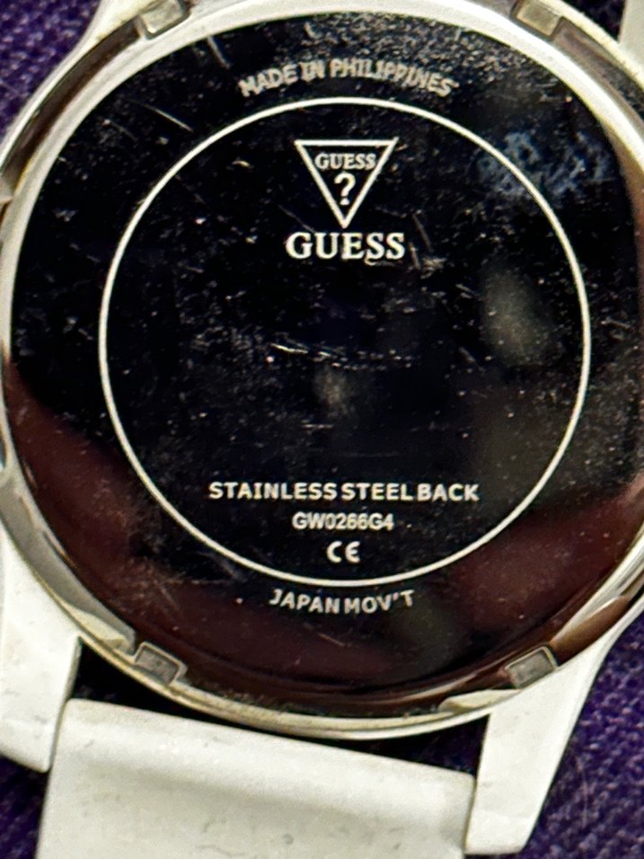 Guess Beyaz Minimalist Kadın Saat - Görsel 2