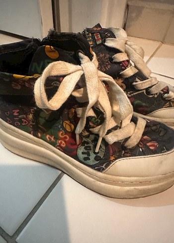 Kız Çocuk Çok Renkli Desenli Spor Ayakkabı - Görsel 3