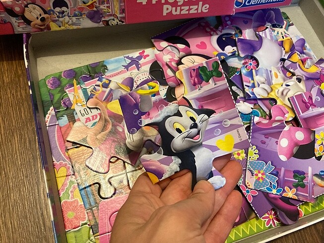Clementoni Clementoni 3+ yaş üstü 4lü puzzle yapboz minnie mouse ve arkadas