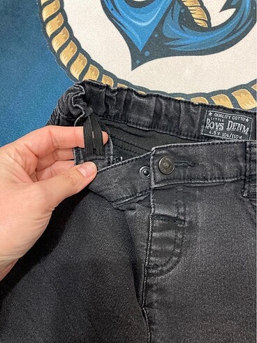 4 Yaş Beden Lc waikiki 4-5 yaş denim şort beli ayarlanabilir