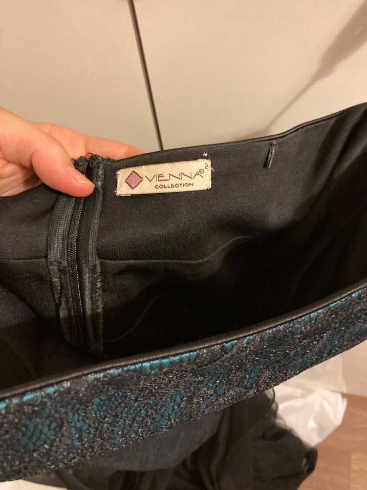 Siyah Tüllü Koyu Yeşil Straplez Abiye mini Elbise - Görsel 5