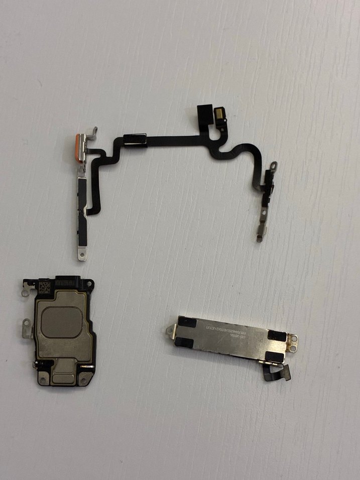 Apple iPhone 7 Taptic Engine ve Yan Düğme Flex Kablo - Görsel 2