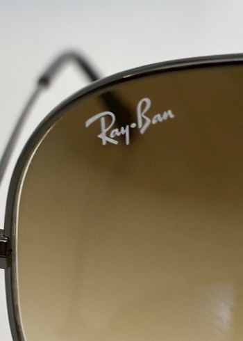 Ray Ban
