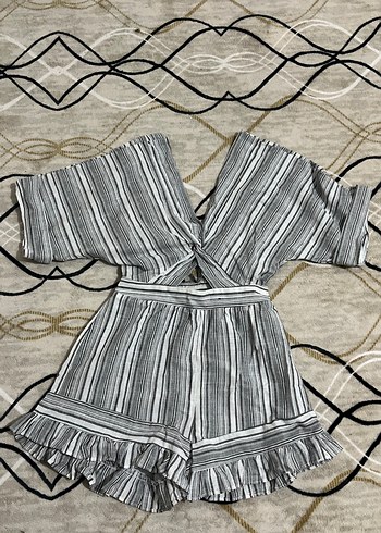 Gri Çizgili Keten Mini Tulum - Görsel 2