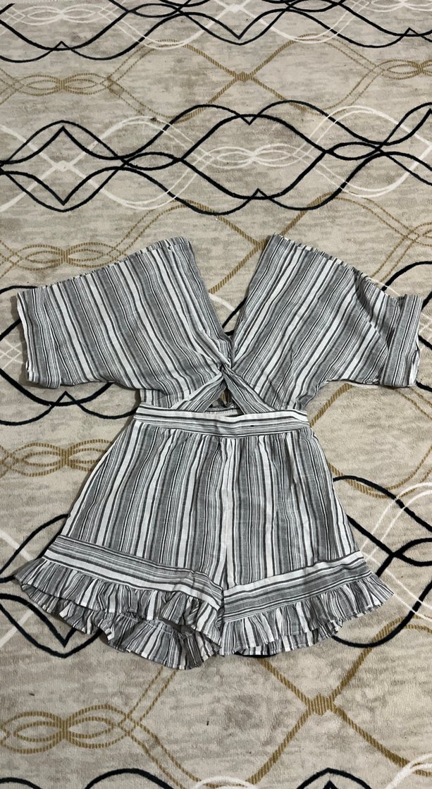 Gri Çizgili Keten Mini Tulum - Görsel 3