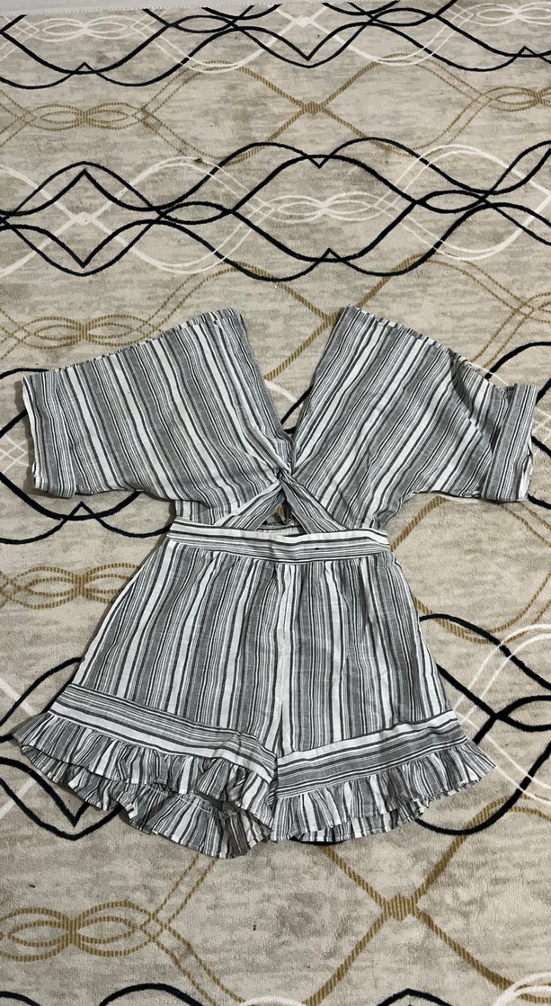 Gri Çizgili Keten Mini Tulum - Görsel 2