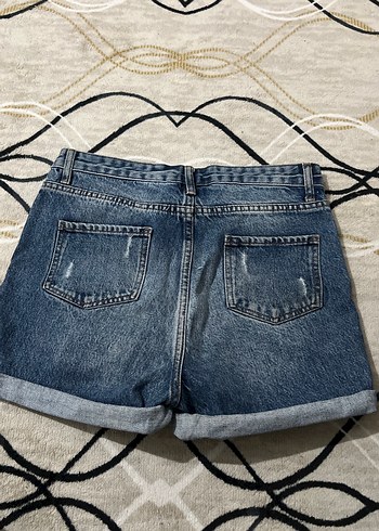 Düğmeli Bol Kesim Kadın Kot Şort - Görsel 3