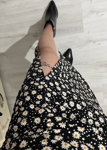 Siyah Çiçekli Uzun Kadın Midi Etek - Görsel 4