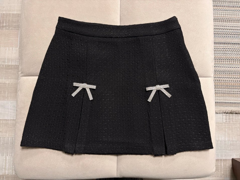 Siyah Fiyonklu Tüvit Etek  - Görsel 4