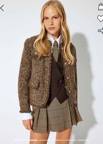 Kahverengi Gold Düğme Detaylı Tüvit Püsküllü Ceket  - Görsel 2