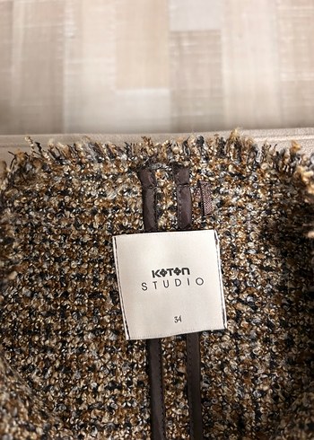 Kahverengi Gold Düğme Detaylı Tüvit Püsküllü Ceket  - Görsel 8