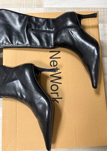 Stradivarius Siyah Stiletto Çizme  - Görsel 8