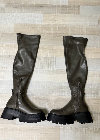 Pull and Bear Haki Kalın Tabanlı Çizme - Görsel 6