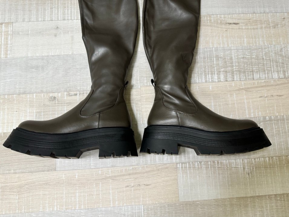 Pull and Bear Haki Kalın Tabanlı Çizme - Görsel 5