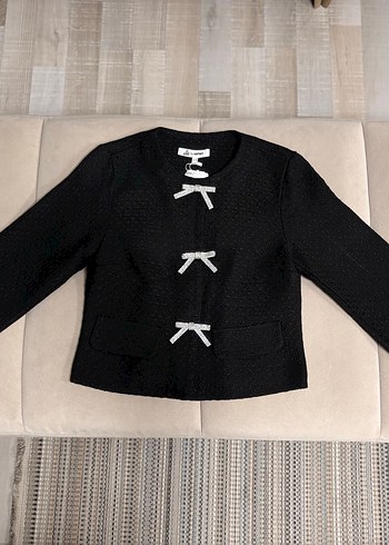 Siyah Fiyonk Detaylı Tüvit Ceket  - Görsel 4