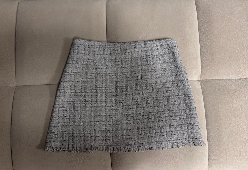 İnci Grisi Düğme Detaylı Tüvit Etek  - Görsel 3