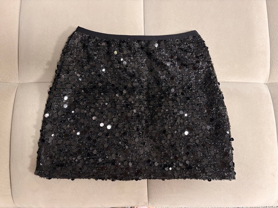 Siyah Pullu Payet Etek - Görsel 2