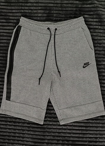 Nike Şort Tech Fleece 