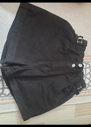 Bershka siyah kadın kot şort