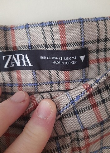xs Beden Zara marka ekose etek