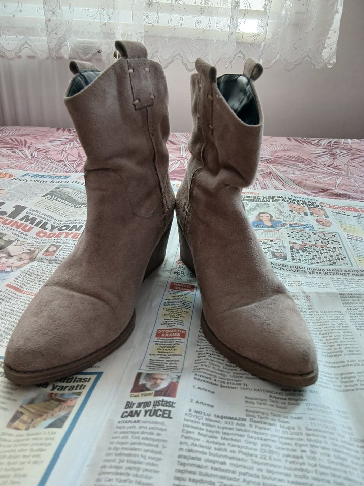 Bej Süet Kadın Bot,markası belli değil. - Görsel 2