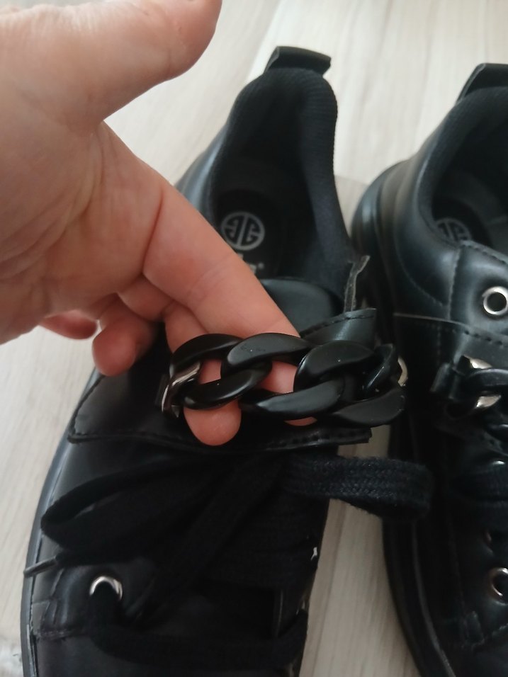 Siyah Zincir Tokalı Goth Stiletto Topuklu Sneakers - Görsel 4