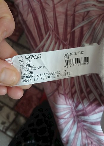 Dantel Detaylı Beyaz Mini Kadın Şort - Görsel 8