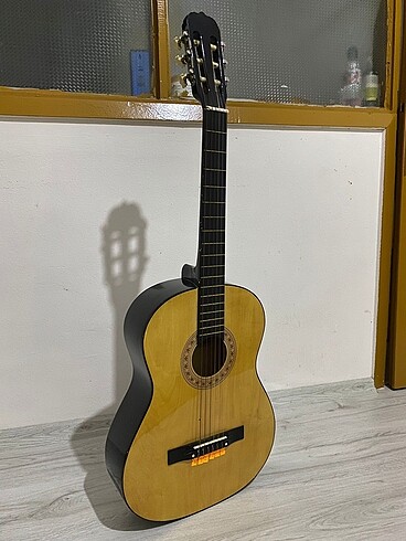 Estrella Gitar