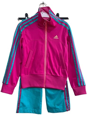 Adidas eşortman takımı