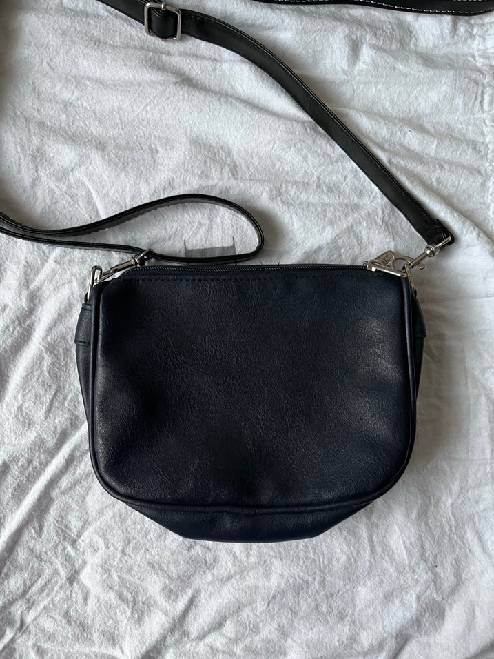 Siyah Deri Fermuarlı  Kadın Çantası - Görsel 2