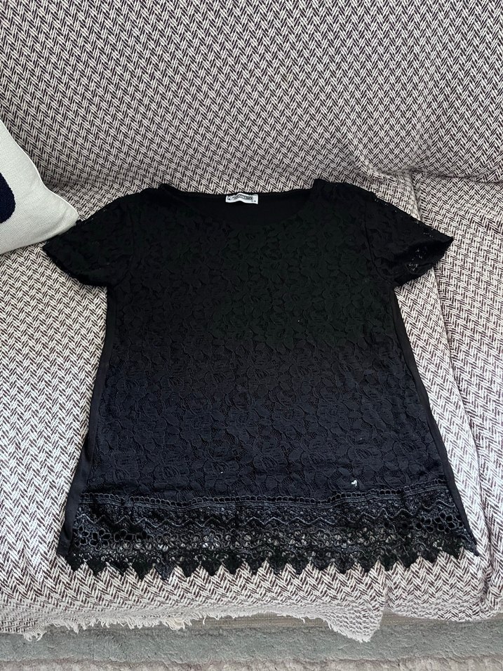 Dantel Detaylı Siyah Kadın Bluz - Görsel 2