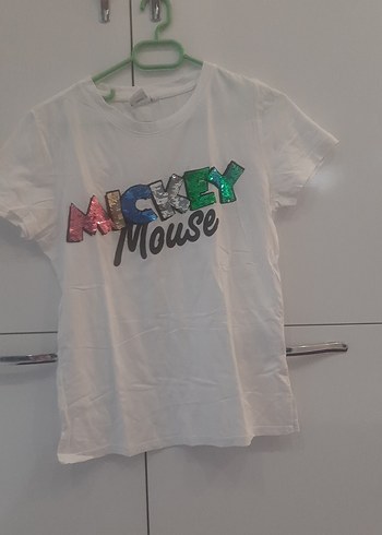 Kadın Beyaz Mickey Mouse Baskılı Tişört