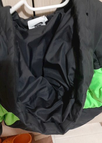 Fermuarlı Yeşil Nike Erkek Çocuk Mont - Görsel 6