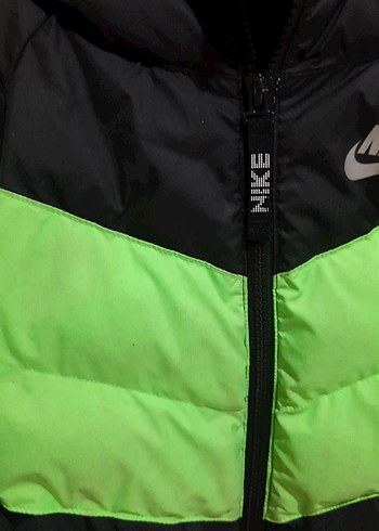 Fermuarlı Yeşil Nike Erkek Çocuk Mont - Görsel 5
