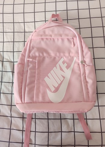 Nike Pembe Sloganli Sirt Cantasi
