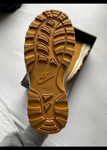 36 Beden Nike kar botu